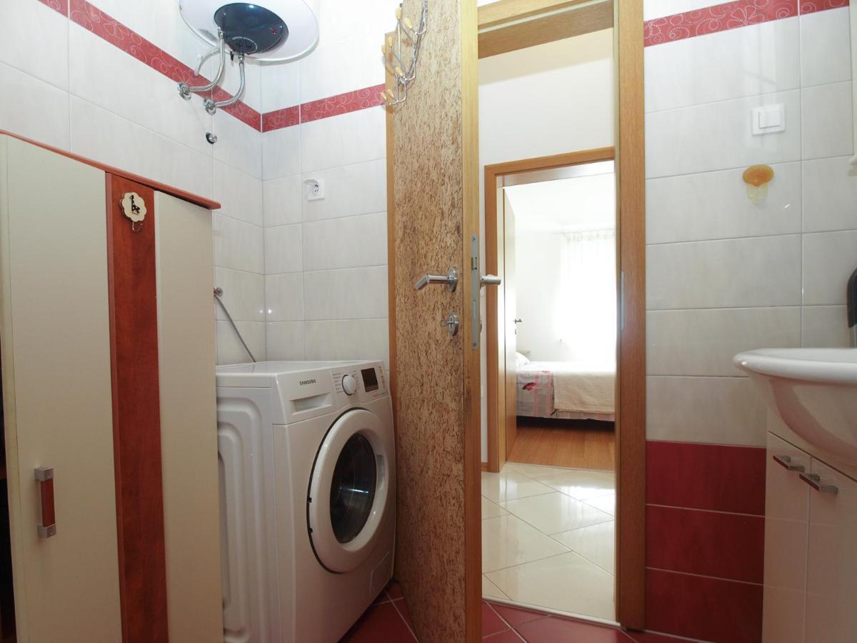 Apartments Majda 1932 法扎纳 外观 照片