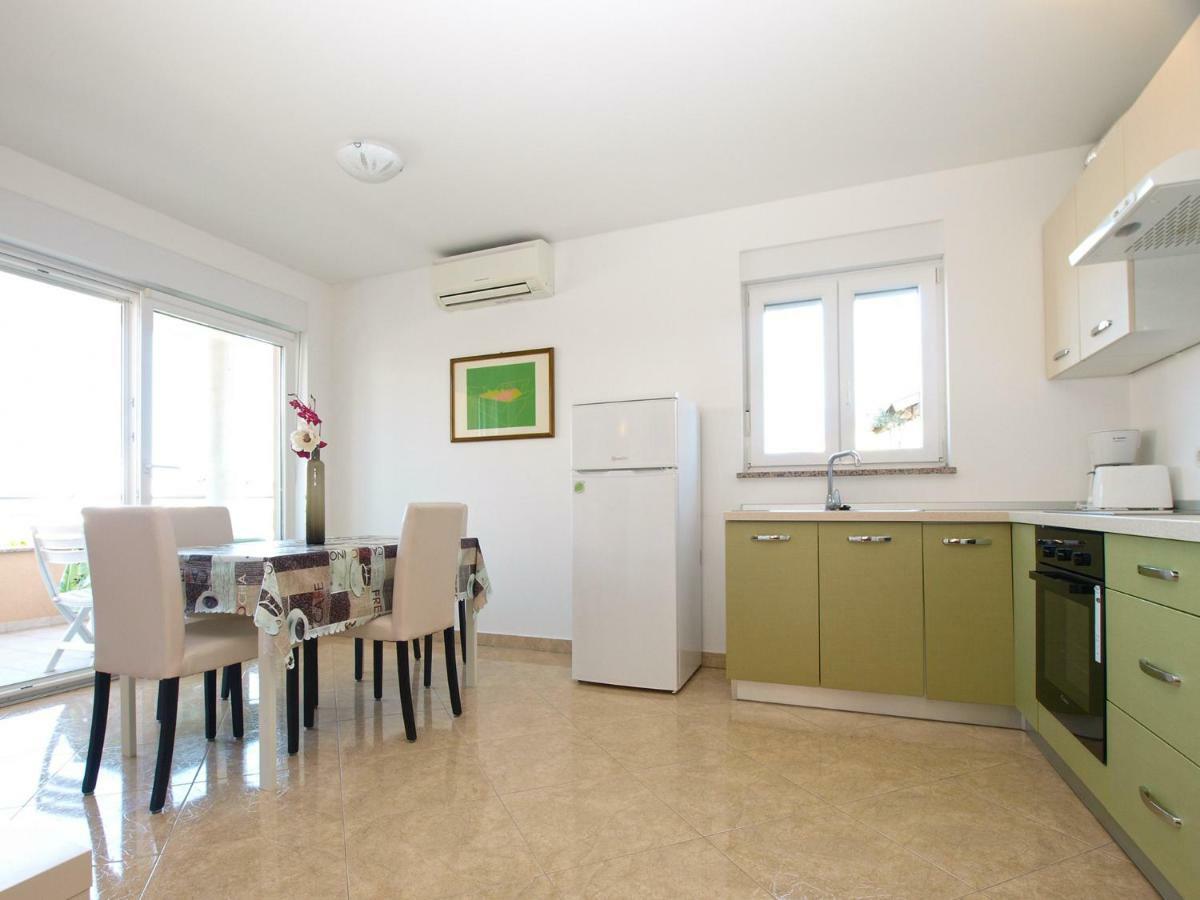 Apartments Majda 1932 法扎纳 外观 照片
