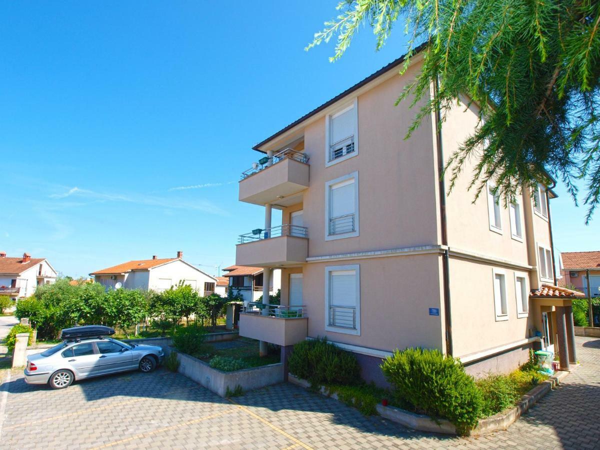 Apartments Majda 1932 法扎纳 外观 照片